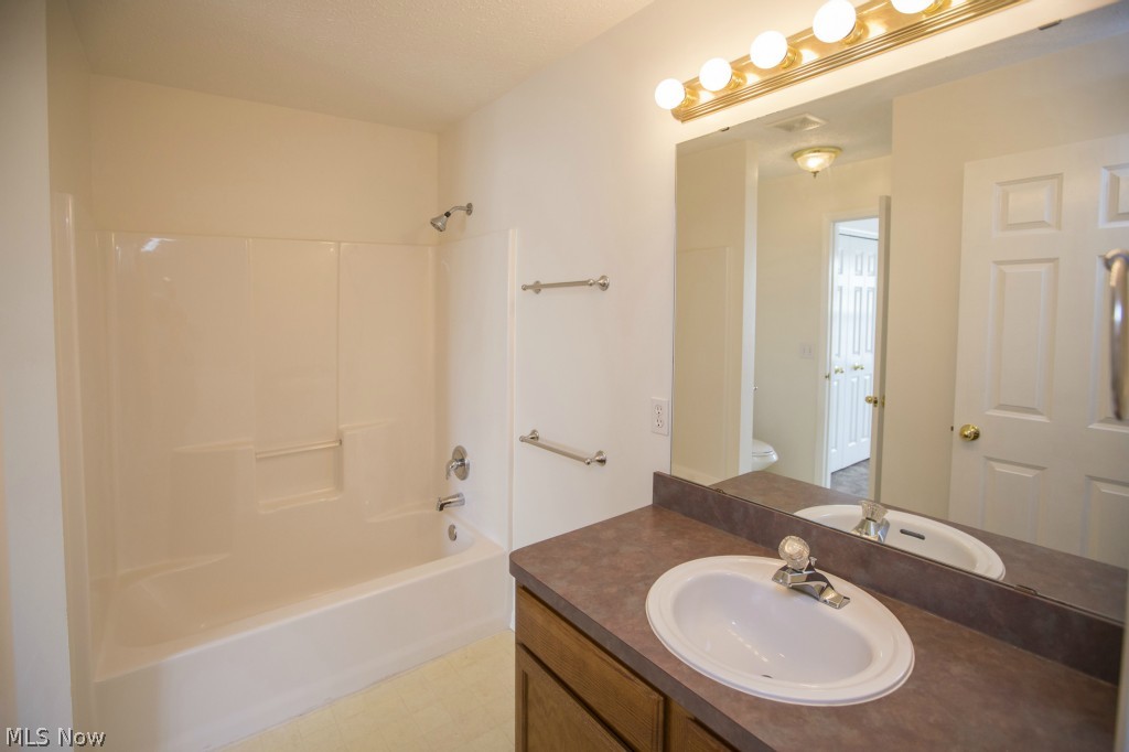 Hidden Park Condo - Residential