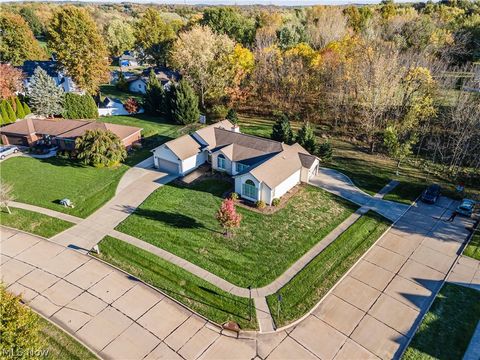 Tiny photo for 821 Olde Orchard Drive, Tallmadge, OH 44278 (MLS # 5190707)