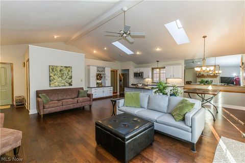 Tiny photo for 821 Olde Orchard Drive, Tallmadge, OH 44278 (MLS # 5190707)