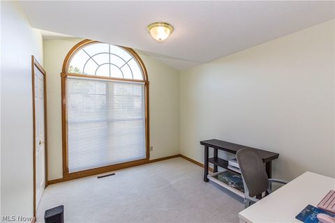 Tiny photo for 821 Olde Orchard Drive, Tallmadge, OH 44278 (MLS # 5190707)