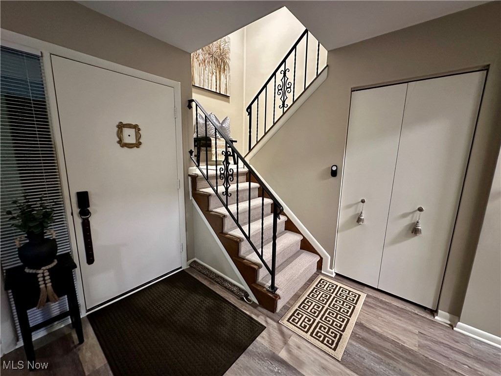 565 Hampton Ridge Drive, Akron, Ohio image 4
