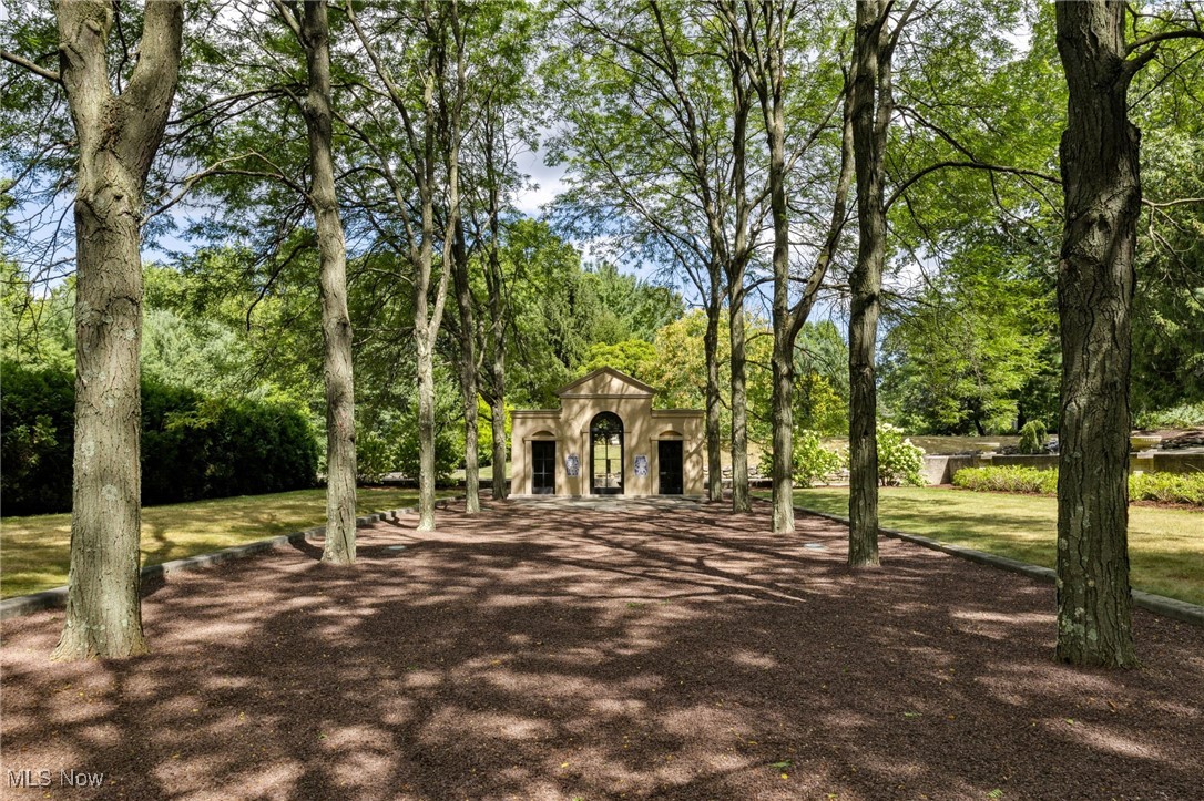 Hunters Hollow - Residential