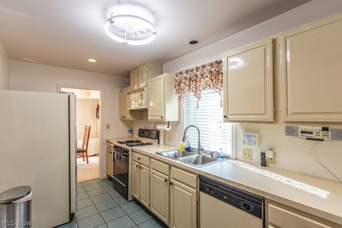 Tiny photo for 4361 Devonshire Drive, Youngstown, OH 44512 (MLS # 5239362)
