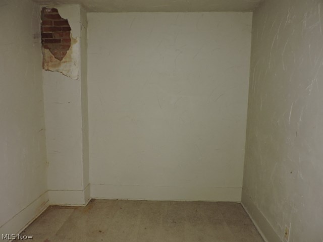 City/Newton Falls B-D - Residential