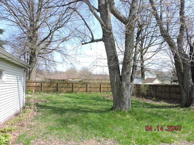 City/Newton Falls B-D - Residential