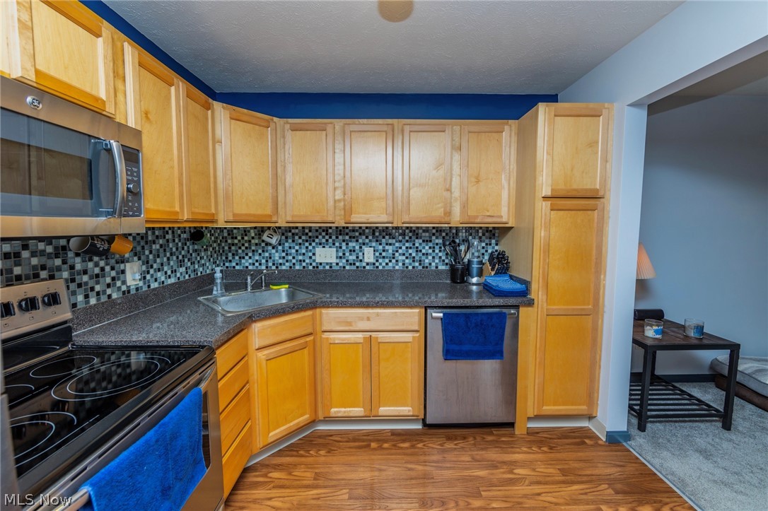 Hickory Rdg 03 - Residential