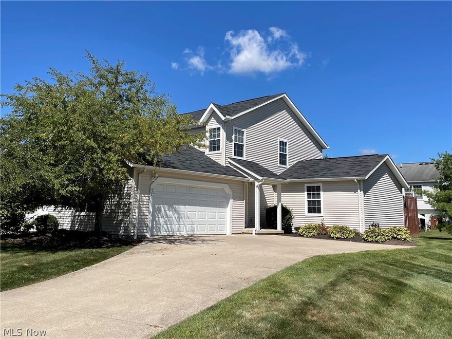 Want a lot of great space? A place well-cared-for by the owner? A great bang-for-your-buck monthly HOA?! Then you are looking at the right listing! This 3-4 bedroom cluster home with 3.5 baths is a dream with its upgraded windows (2016), blinds/shades (2020) entry & screen doors (2021), newer carpeting & paint throughout (<5yrs)! And what's better than buying from an owner who was NOT just improving to flip and made quality improvements?! This unit has a side-entry garage w/ a non-shared drive, unusual in the development. Wonderful stainless kitchen with multi-color tile backsplash! The HOA includes use of the pool; tennis/pickle ball courts and a community building. Great location, close to Hudson, Streetsboro and Kent and key highways such as 303, 43, 480 and the Ohio Turnpike! Beautiful rolling landscape that's wonderfully maintained. Lawn work and tree/shrub trimming all included in fee along with snowplowing in the winter! The HOA publishes a monthly newsletter, examples of which