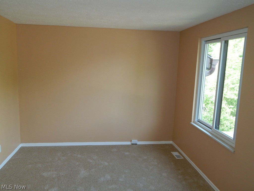 Spinnaker Run Condo - Residential