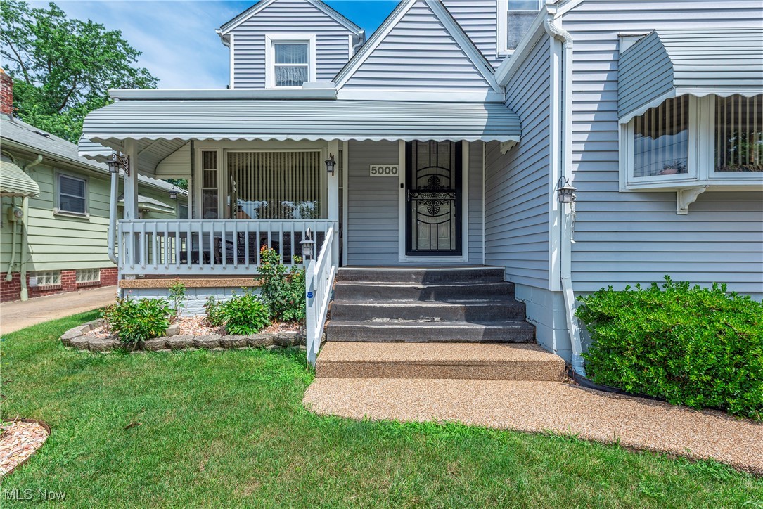 5000 Behrwald Avenue