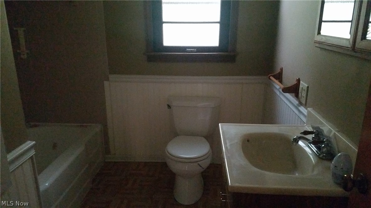 Auten Estates - Residential