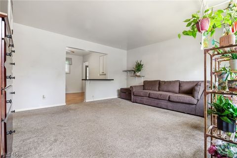Tiny photo for 1002 15th Street SW, Massillon, OH 44647 (MLS # 5210645)