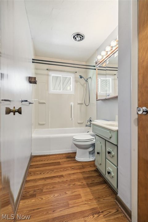 Tiny photo for 1002 15th Street SW, Massillon, OH 44647 (MLS # 5210645)