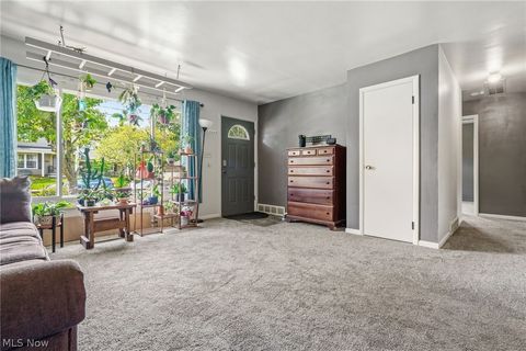 Tiny photo for 1002 15th Street SW, Massillon, OH 44647 (MLS # 5210645)