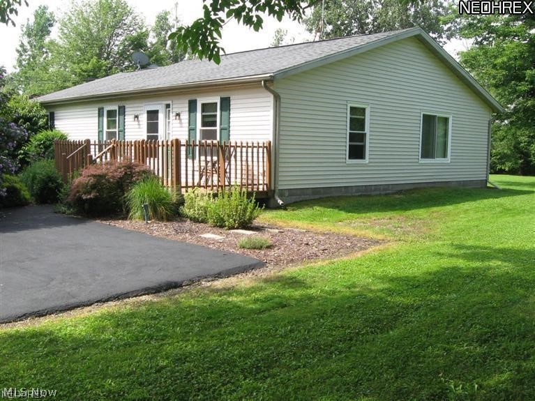 Roaming Rock Shores - Residential