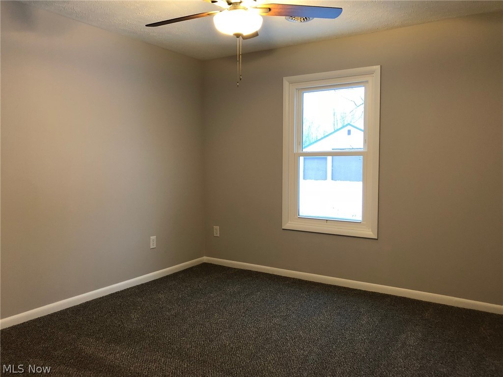 Roaming Rock Shores - Residential