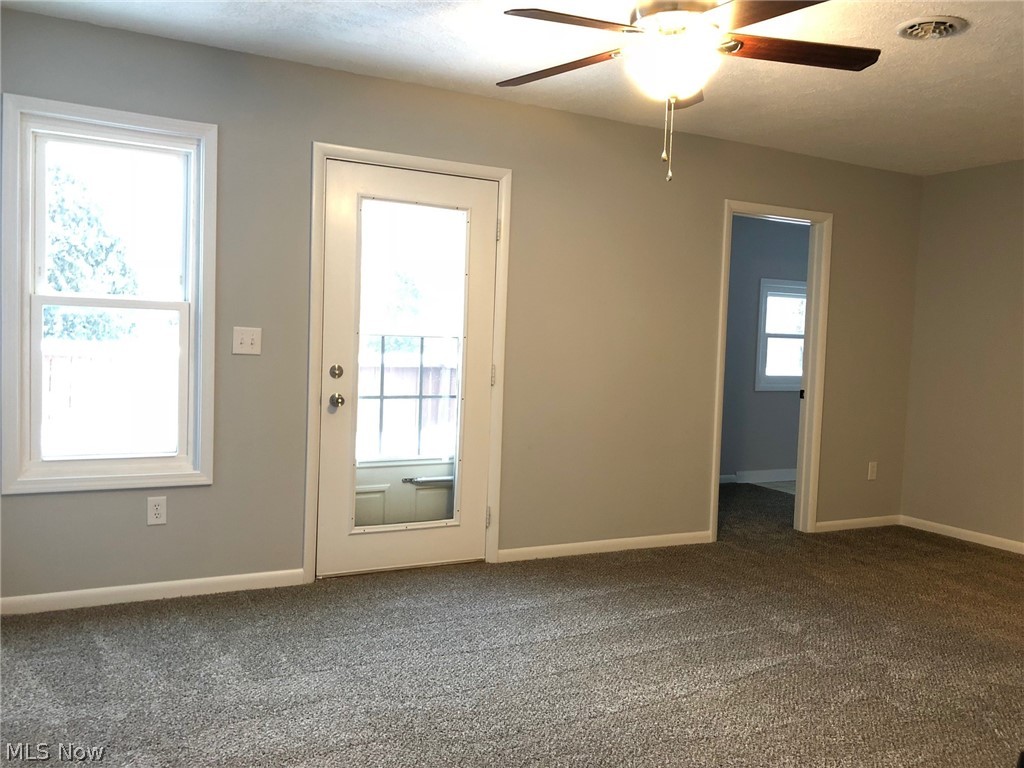 Roaming Rock Shores - Residential