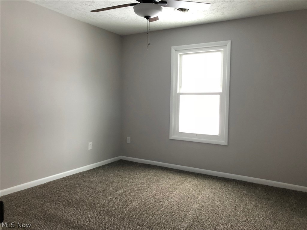 Roaming Rock Shores - Residential