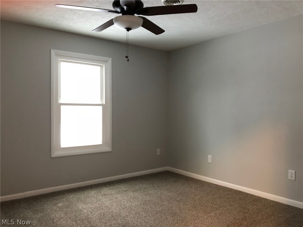 Roaming Rock Shores - Residential