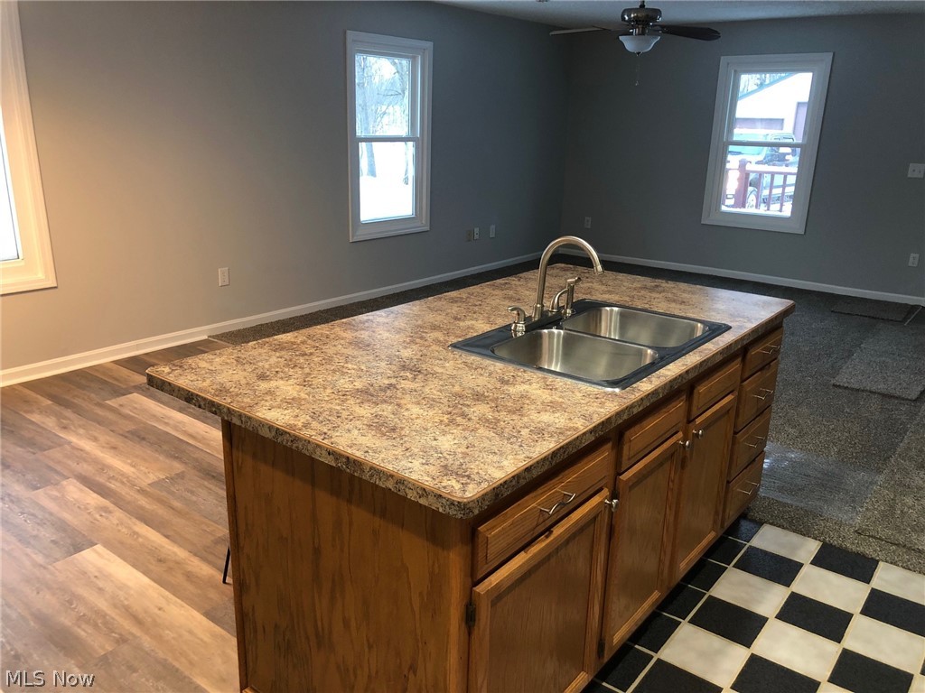 Roaming Rock Shores - Residential