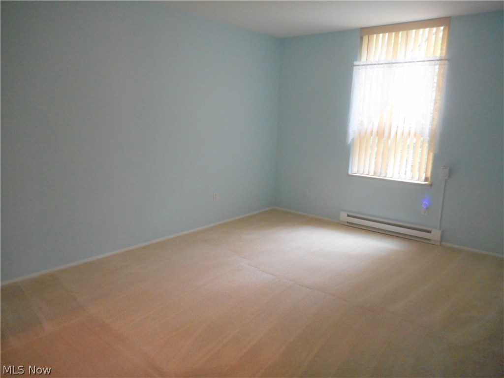 Silver Lake Towers - Residential