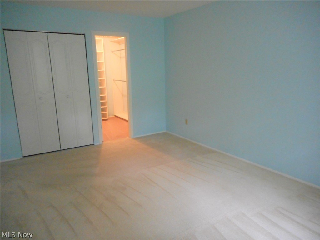 Silver Lake Towers - Residential