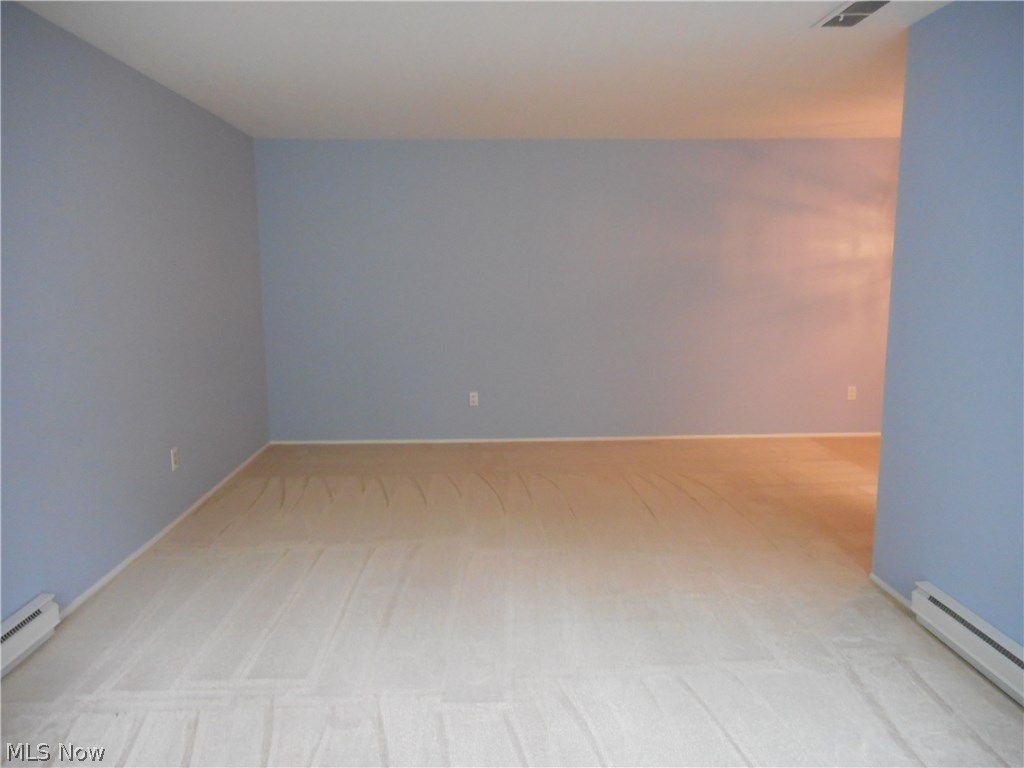 Silver Lake Towers - Residential