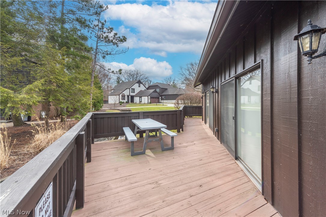 Arbors Condos/King James North - Residential