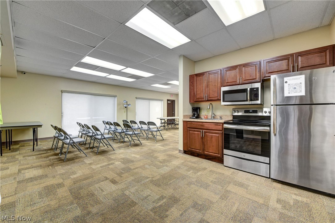 Arbors Condos/King James North - Residential