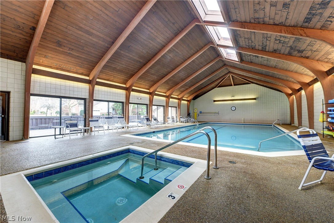 Arbors Condos/King James North - Residential