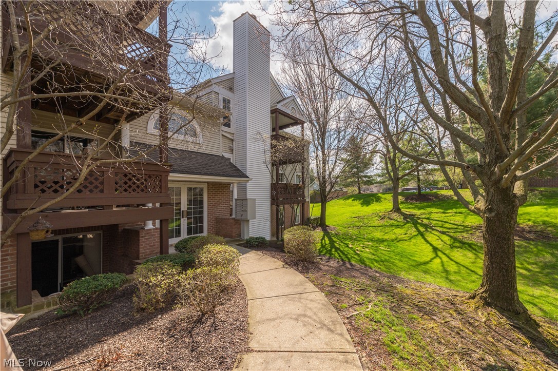 Arbors Condos/King James North - Residential