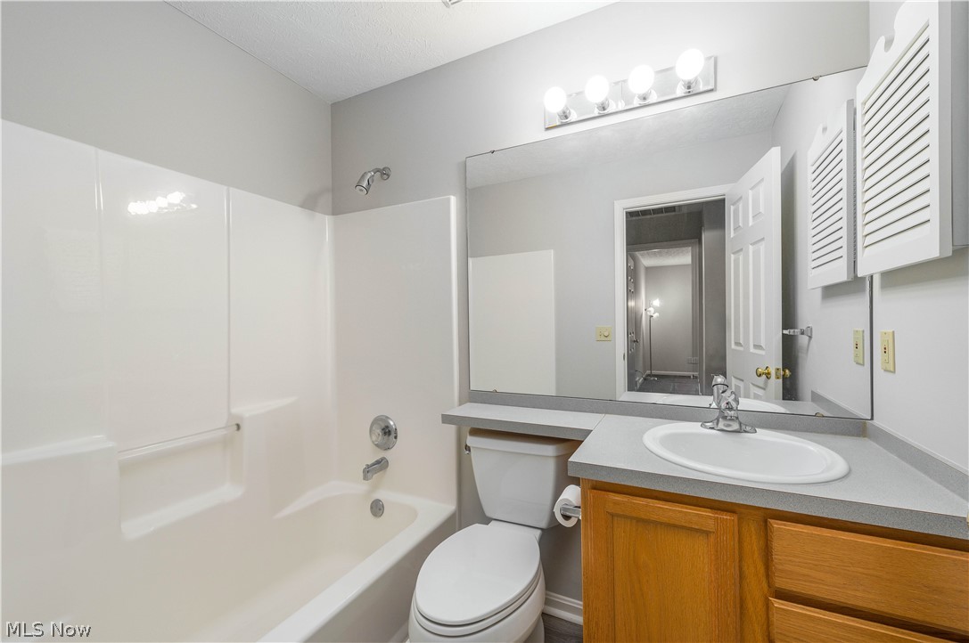 Arbors Condos/King James North - Residential