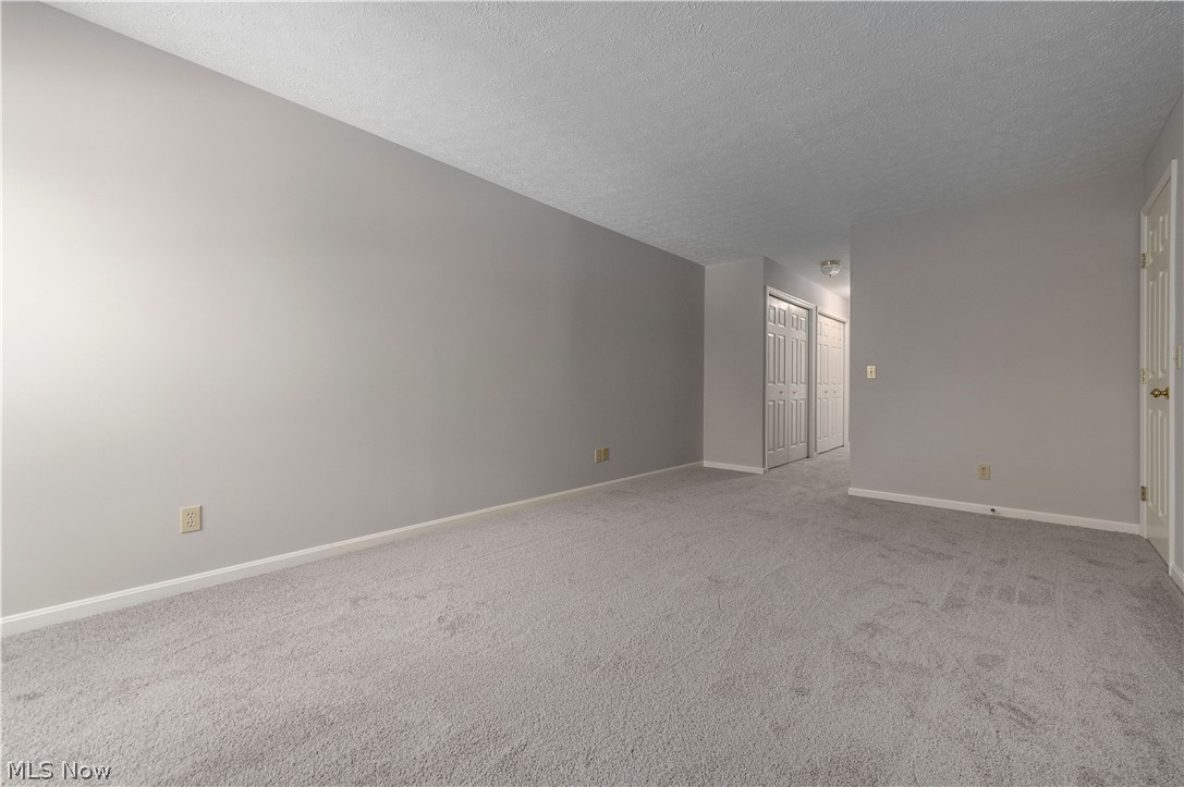 Arbors Condos/King James North - Residential