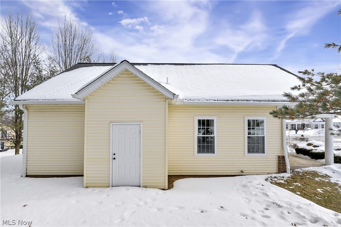 Athenian Village Condo Ph 10 - Residential