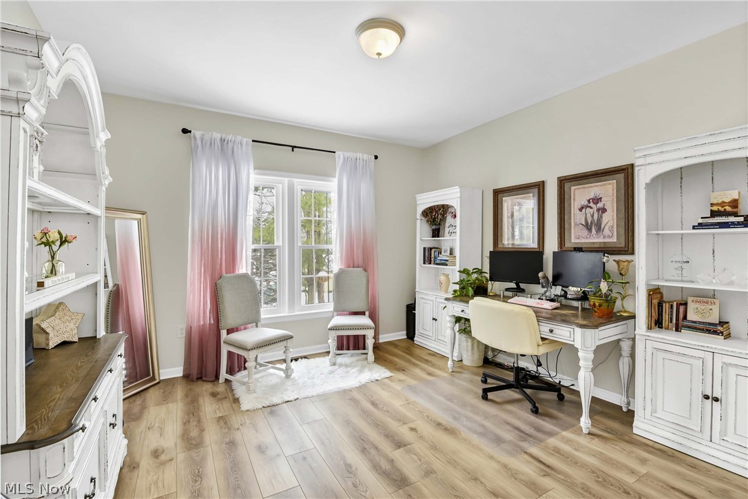 Athenian Village Condo Ph 10 - Residential