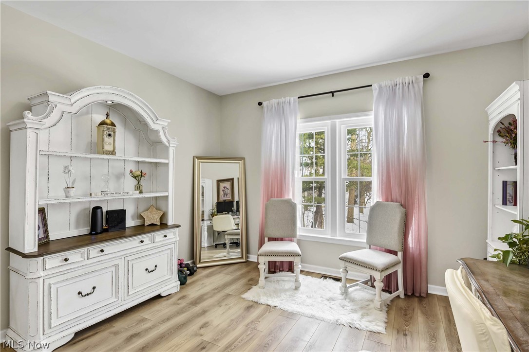 Athenian Village Condo Ph 10 - Residential