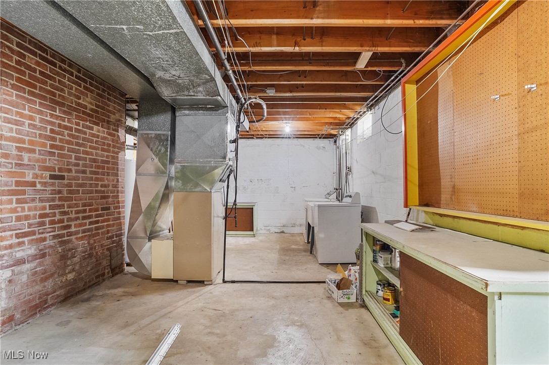 Kenilworth Manor - Residential