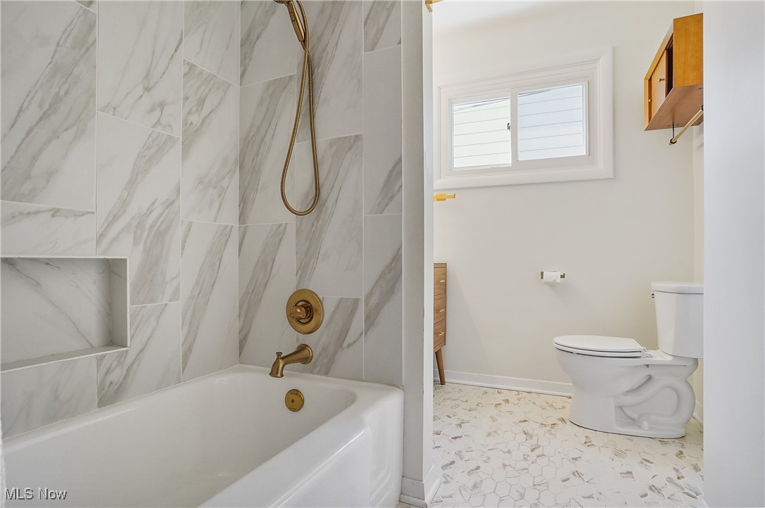 Kenilworth Manor - Residential