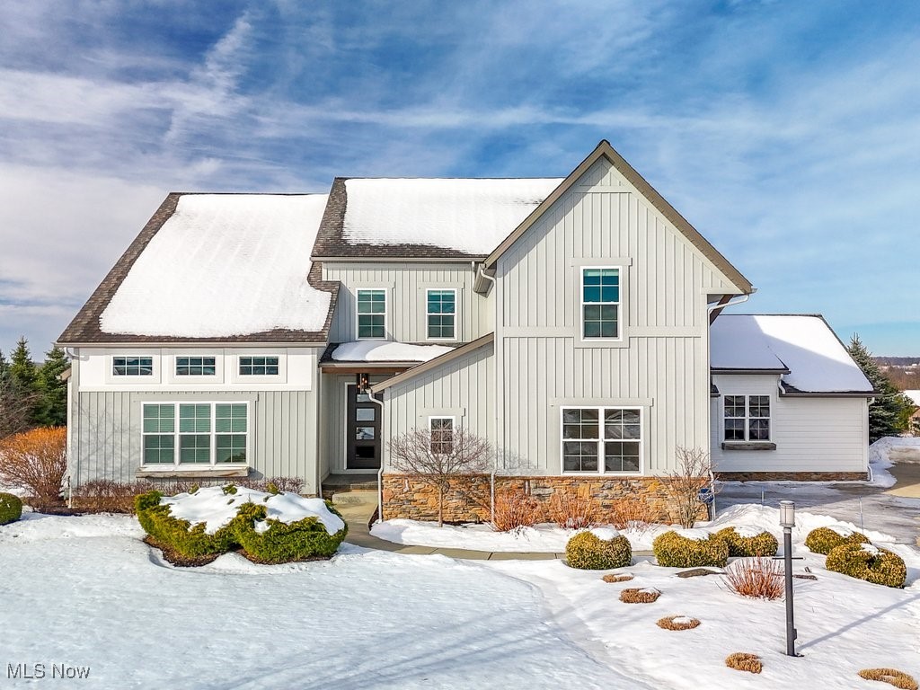 4922 Travertine Way, Bath, Ohio image 1