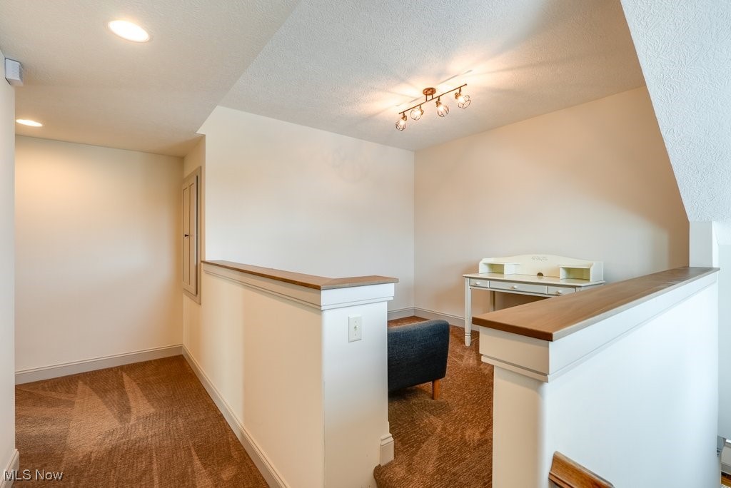 4922 Travertine Way, Bath, Ohio image 37