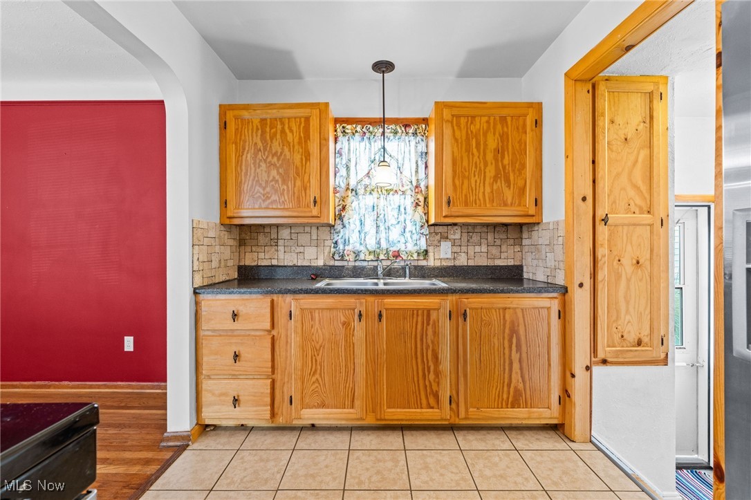 Ridgewood Garden Anx 02 - Residential