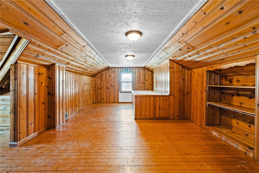 Ridgewood Garden Anx 02 - Residential