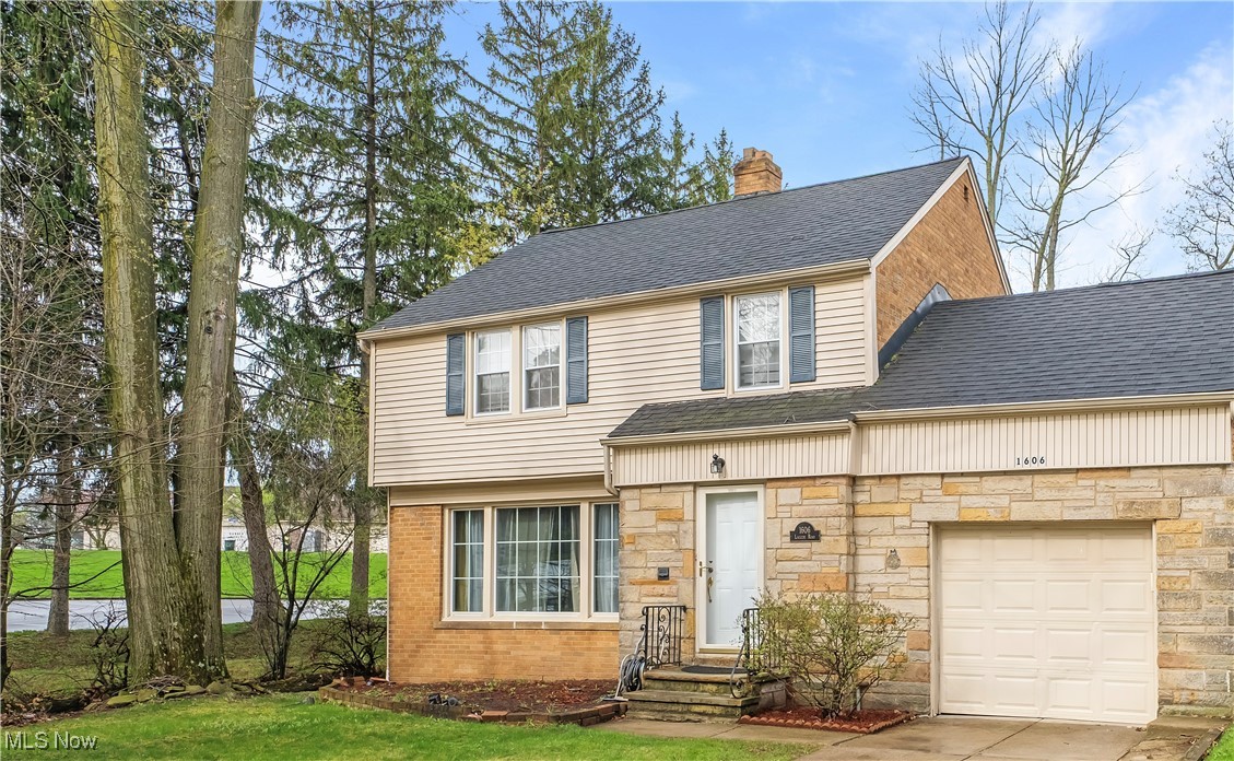 1606 Laclede Road