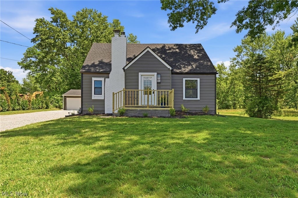Photo of 951 Bey Road, Akron, OH 44312 (MLS # 5218885)