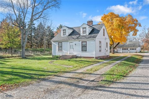 1410 Columbia Road, Westlake, OH 44145 - #: 5084084