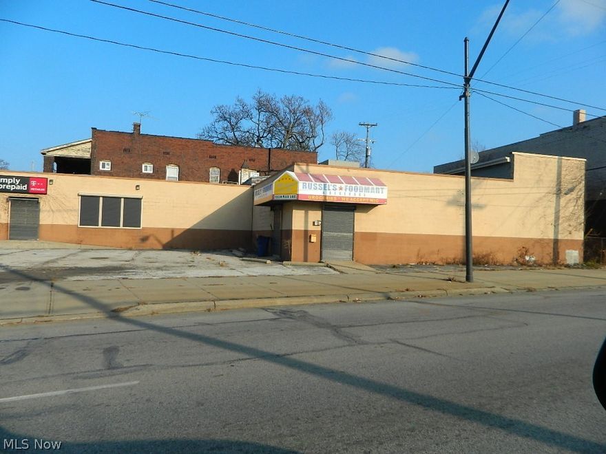 GREAT OPPORTUNITY for the savvy entrepeneur looking for a place to build their business. Masonry building once held a cabinet maker's shop and a small cellphone service business.  All the bones are here, but it will take sweat & work to bring it back and make it yours.  There is a small 2nd floor on the eastern side of the building, that has the potential to be a 1 bedroom apartment with a full bath, and 2 rooms.  Contact listing agent for walk through video.