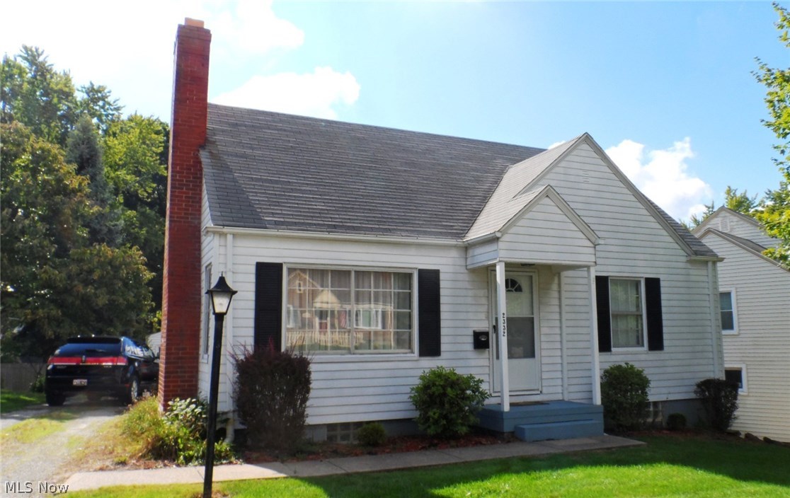 CHARMING 3 BEDRM CAPE COD WITH 2 CAR GARAGE. FEATURES INCLUDE 2 FIRST FLOOR BEDROOMS AND MAIN BATH AND LIVING ROOM WITH WOOD BURNING FIREPLACE. UPPER LEVEL OFFERS SITTING OR POSSIBLE OFFICE AREA AND MASTER BEDROOM WITH 1/2 BATH. LOTS OF STORAGE AREA. BASEMENT HAS GLASS BLOCK WINDOWS(SOME VENTED) WITH PARTIALLY FINISHED REC RM AND LAUNDRY ROOM. BASEMENT HAS BEEN WATERPROOFED AND ALSO OFFERS WALK OUT TO BACK YARD. HOME WARRANTY INCLUDED. CLOSE TO SHOPPING & ENTERTAINMENT. DON'T MISS THIS ONE.