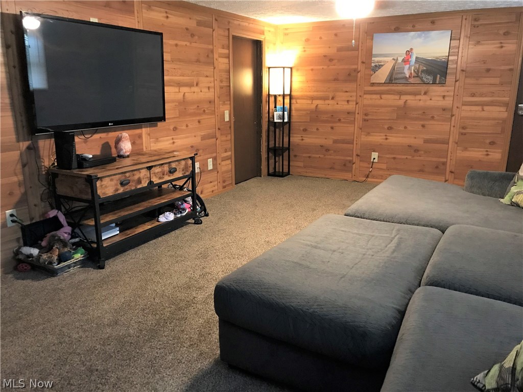 Snyder Square - Residential