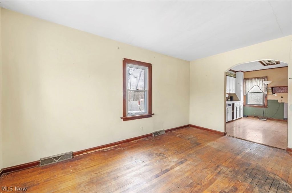 Photo of 1190 Swartz Road, Akron, OH 44306 (MLS # 5179512)