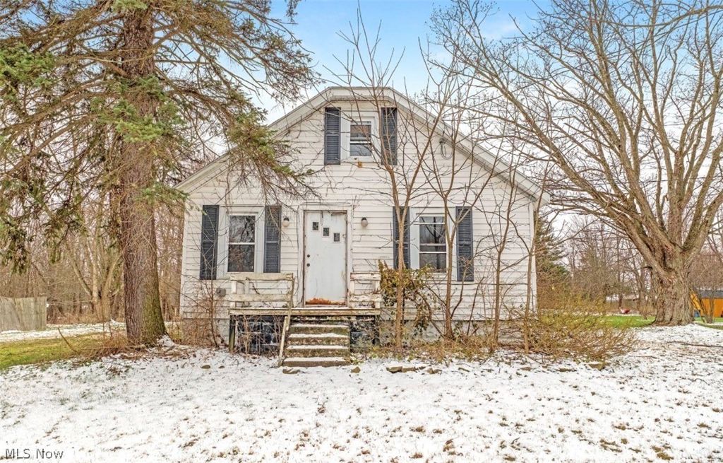 Photo of 1190 Swartz Road, Akron, OH 44306 (MLS # 5179512)