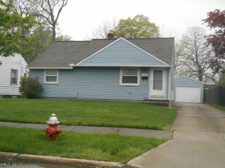 2 bedroom 1 1/2 bath ranch with detached garage. Updated eat in kitchen. Ceramic floors. Finished basement with 1/2 bath.
